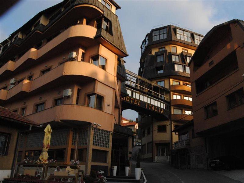 Hotel Italia ซาราเยโว ภายนอก รูปภาพ